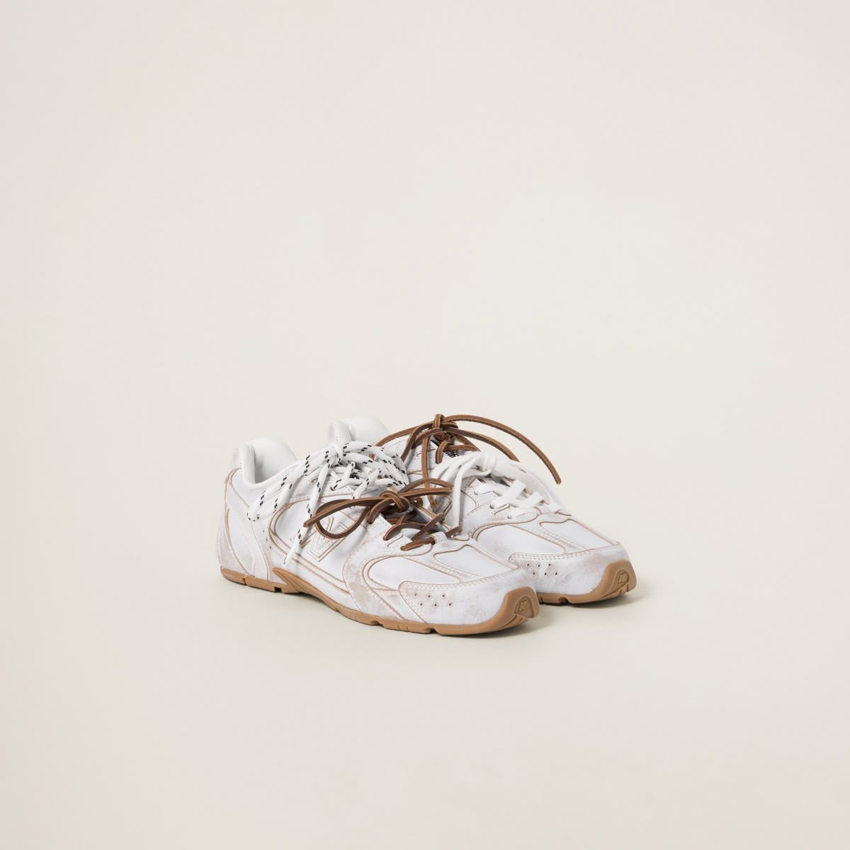 NW Sneaker